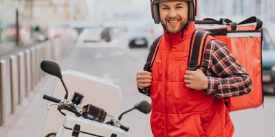 Курьер в Симферополе: Личный опыт, советы новичку и где искать «ту самую» вакансию